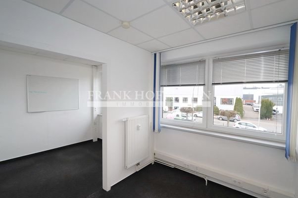 M2392 Ausbaubeispiel Büro 1.2