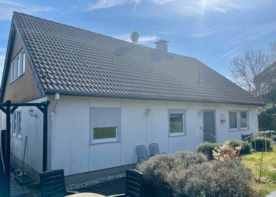 Ansicht mit Hauseingang 