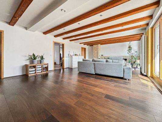 1. OG - Wohnzimmer - Ansicht 2