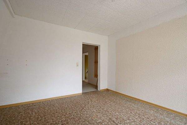 Gebäudeteil RECHTS - Kind 2 (Blick 2)