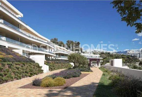Elegant Apartments with a Communal Pool in Estepona Málaga
