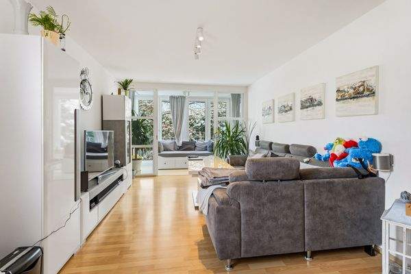 1.OG Links Wohnzimmer