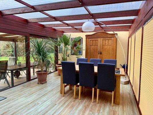 Wintergarten / Esszimmer Hauptwohnung EG 