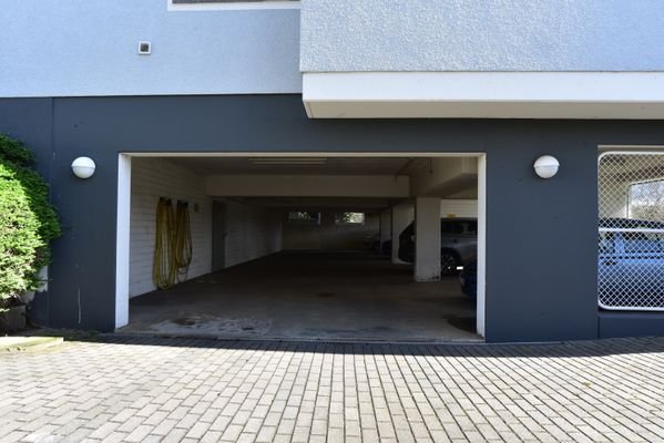 Einfahrt Tiefgarage