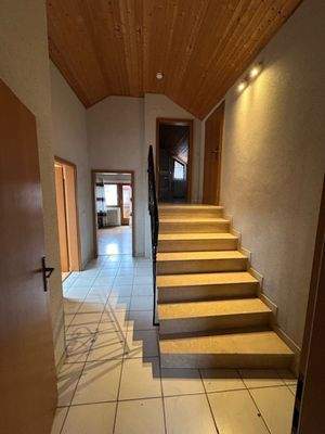 Dachgeschoss Flur.jpg