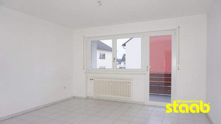 Schlafzimmer mit Balkonzugang