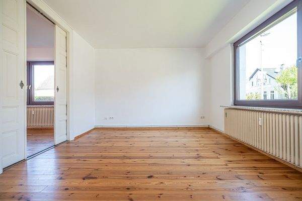 Schlafzimmer 1 (WE 1)