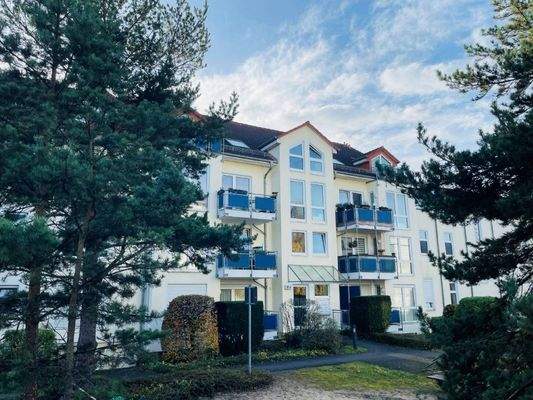 Rückseite Mehrfamilienhaus