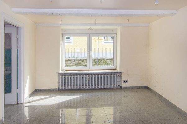 EG GE2 Ladenbüro (Bild 2)