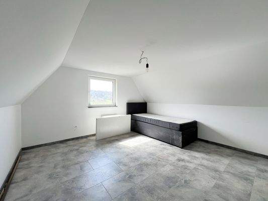 Obergeschoss Zimmer 1 (1)