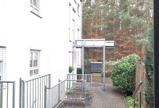 Eingangsbereich, Lage