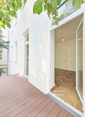 Schlafzimmer mit Balkon