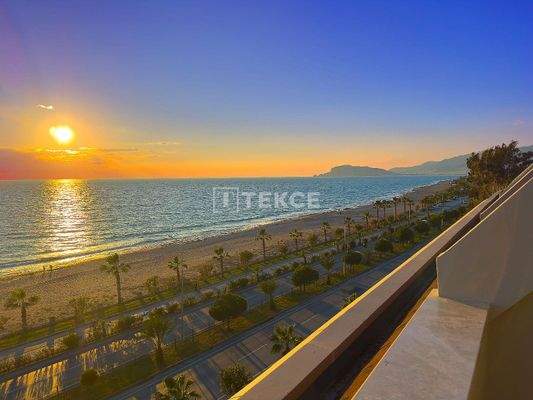 Properties in a Seafront Complex with Amenities Alanya Kestel