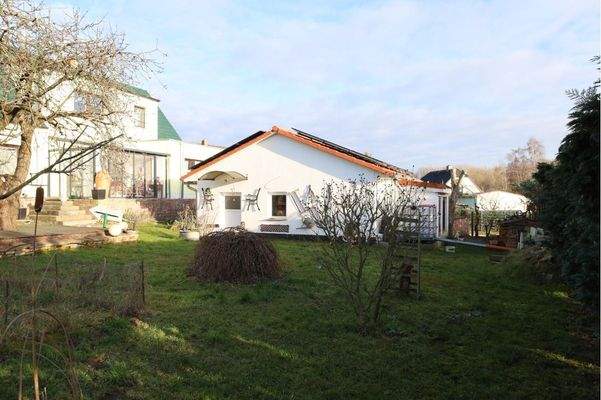 Weitere Ansichten des Grundstücks