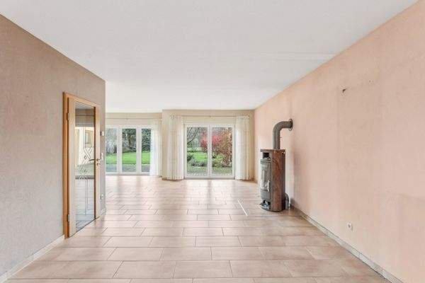 Heller, großzügiger Wohn- und Essbereich