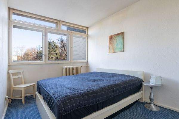 Großes Schlafzimmer