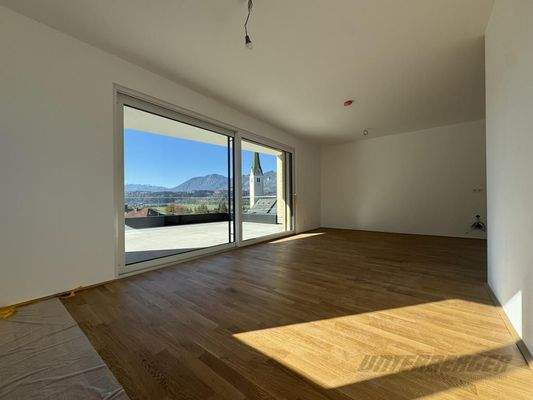 20251107_105616245_iOS