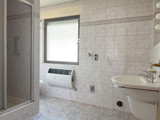 Duschbad im EG