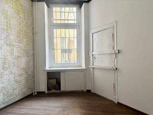 Blick(1) in den 2.Raum