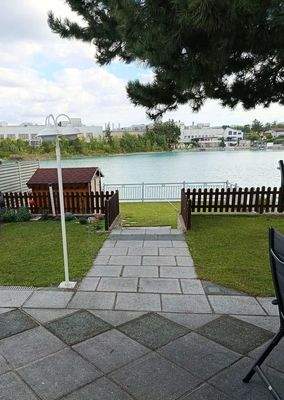 Obere Terrasse  Blick am See