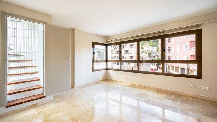 Palma Mallorca Duplex-Apartment zum Verkauf Wohnzimmer 92744