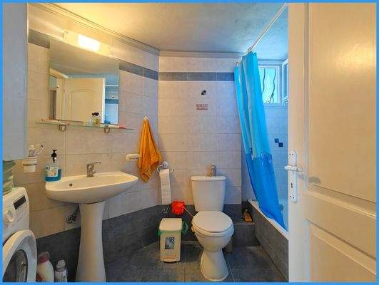 3f2582ba5a074dc1bde081b00a34d20d-original