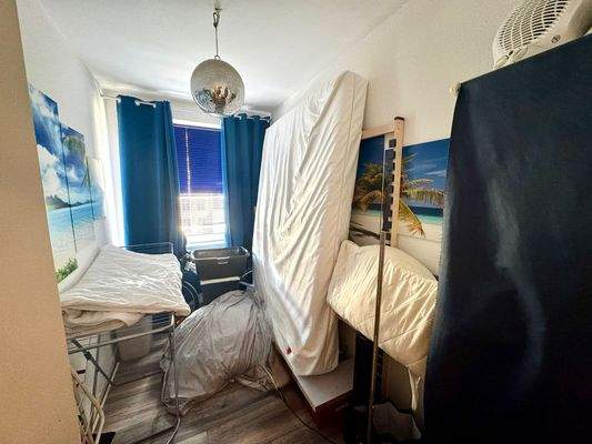 2. OG 3-Zimmer: Kinderzimmer