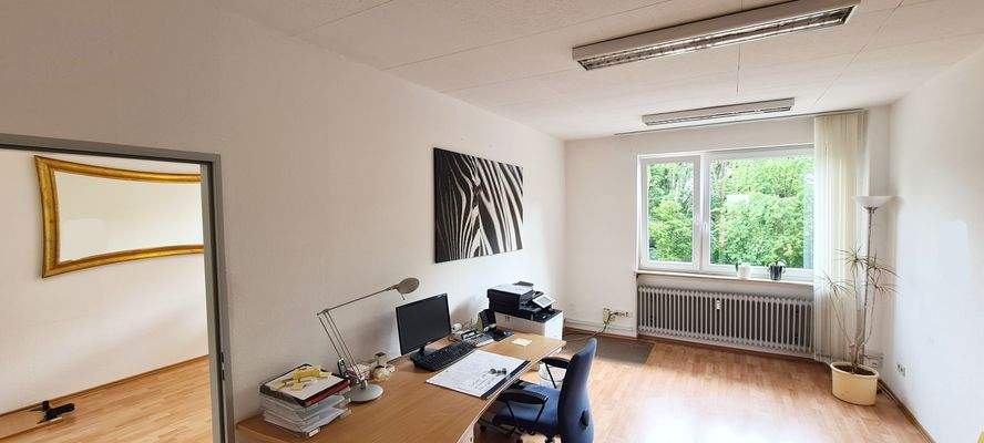Büro 2 Bild 2 
