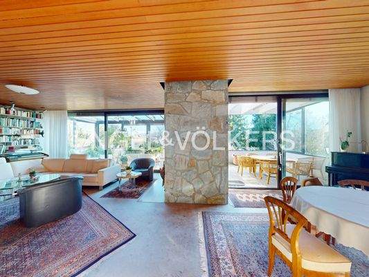 Die offene Raumgestaltung lässt viel Platz für außergewöhnliches Interior