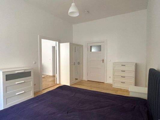 Schlafzimmer 1.2.jpg