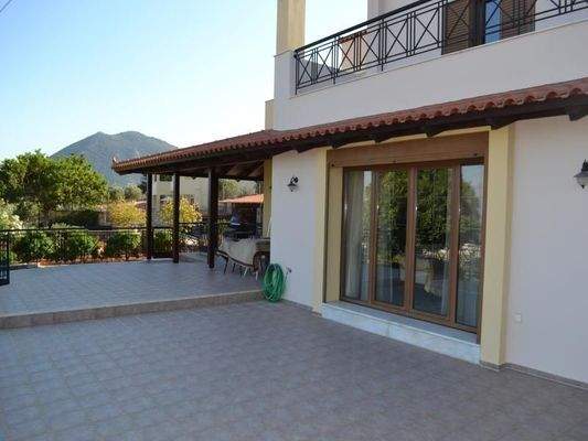 Kreta, Agios Nikolaos: Exklusive Immobilie zu verkaufen. Luxuriöse Villa mit fünf Schlafzimmern