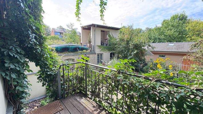 Terrasse mit Blick ins Grüne