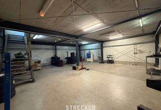 Lagerbereich im EG mit Zugang zum OG