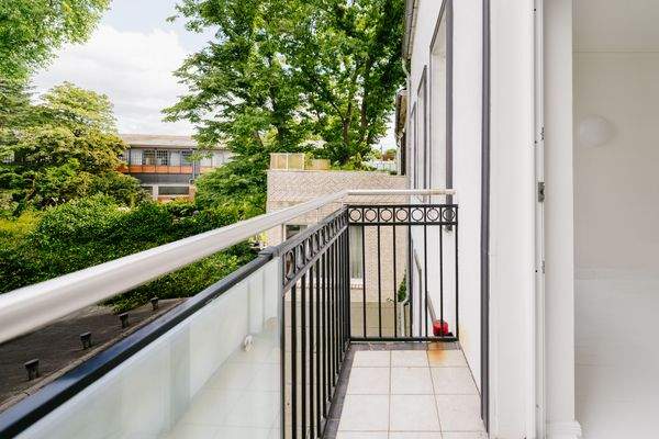 OG Zimmer Garten Balkon