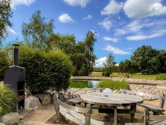 Krienke--Gemeinschaftsgrillplatz