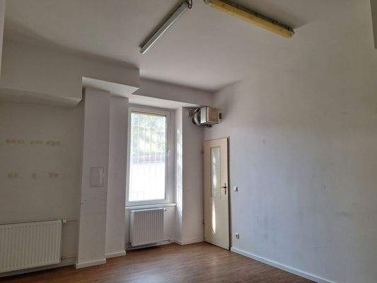 hofseitiger Raum (02)