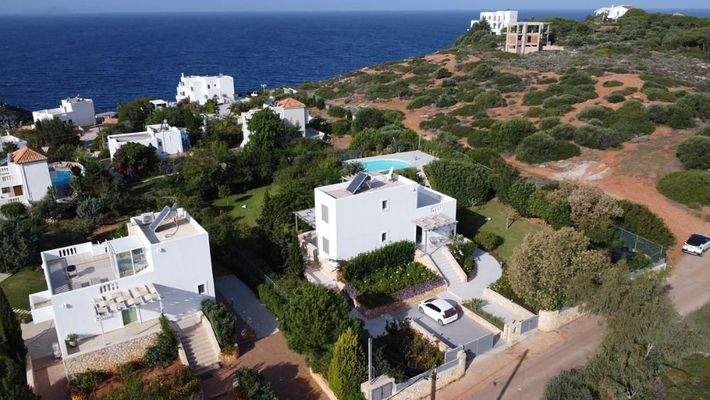 Kreta, Tersanas: Luxusvilla mit unschlagbarer Aussicht in ruhiger Lage zu verkaufen
