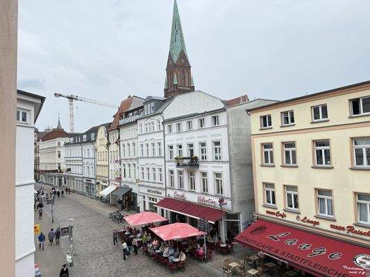 In der Mecklenburgstraße Down Town