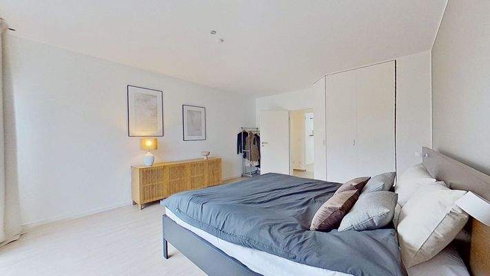 Modernes-Maisonette-Penthouse-mit-Balkon-und-grozugiger-Dachterrasse-05062025_162535