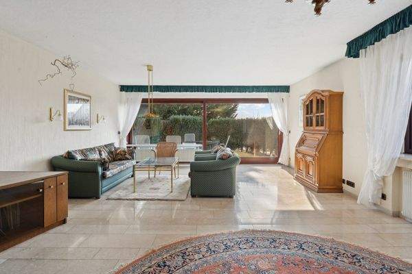 Geräumiger Wohnbereich