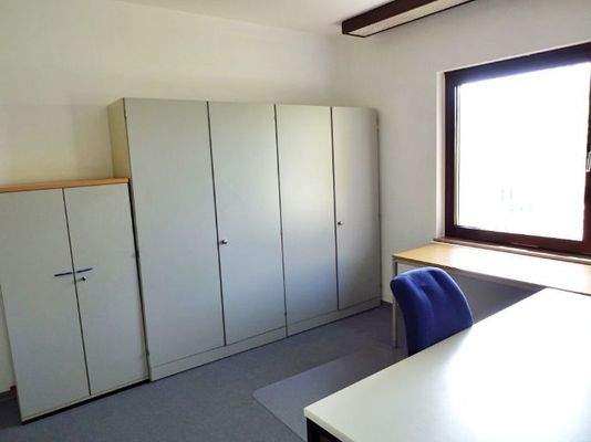 Büroraum 1 - Ansicht 2