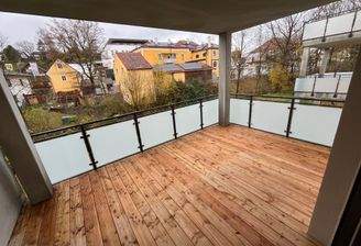 überdachter Balkon.jpg