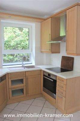 Küche mit viel Tageslicht