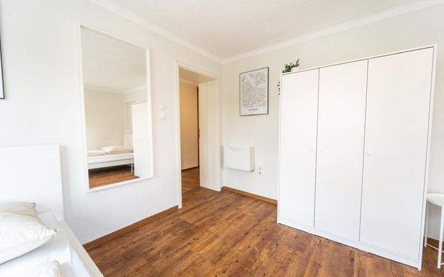 Zimmer 4 WG möbliert mieten Weilimschönbuch Böblingen Tübingen 5.jpeg