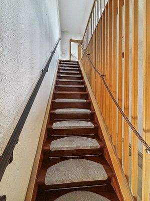 Treppe zum DG