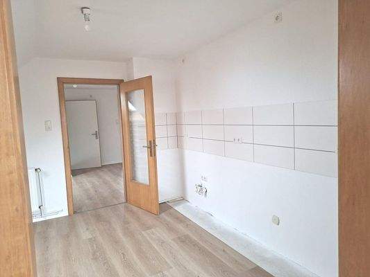 Blick von der Küche in die Diele