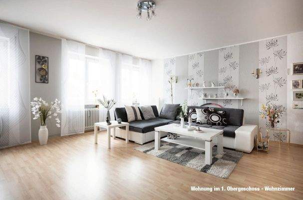 Wohnung im 1. Obergeschoss - Wohnzimmer.