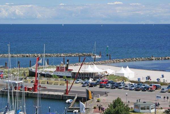Hafeneinfahrt am Südstrand