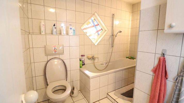 Badezimmer EG Ansicht 2