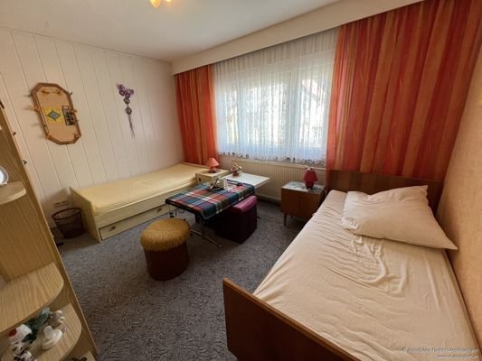 Schlafzimmer 1 OG